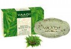 Vaadi Herbal Neem Patti Soap - Contains pure Neem leaves 75 gm
